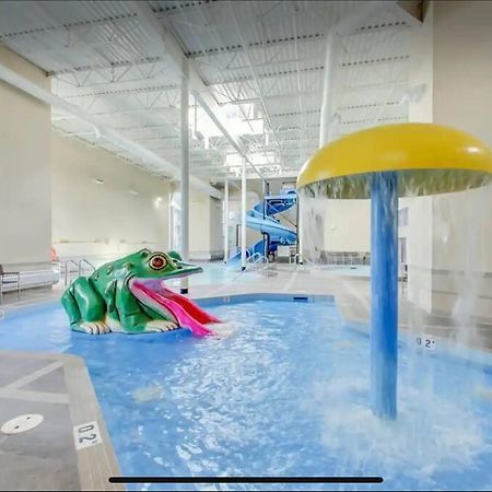 Cozy One Bedroom Condo With Indoor Pool And Hottub Canmore Luaran gambar