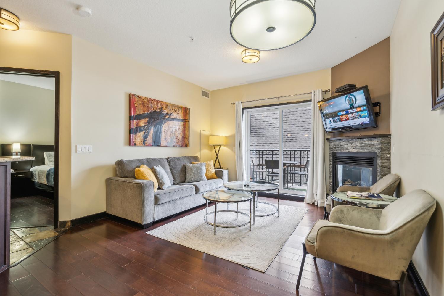 Cozy One Bedroom Condo With Indoor Pool And Hottub Canmore Luaran gambar