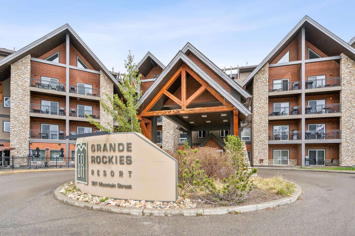 Cozy One Bedroom Condo With Indoor Pool And Hottub Canmore Luaran gambar